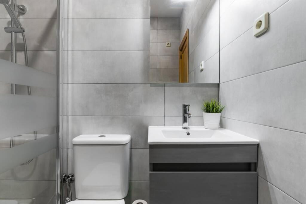Apartmán Coqueto Piso En Madrid/Atocha. 4 Personas 2 Hab Exteriér fotografie